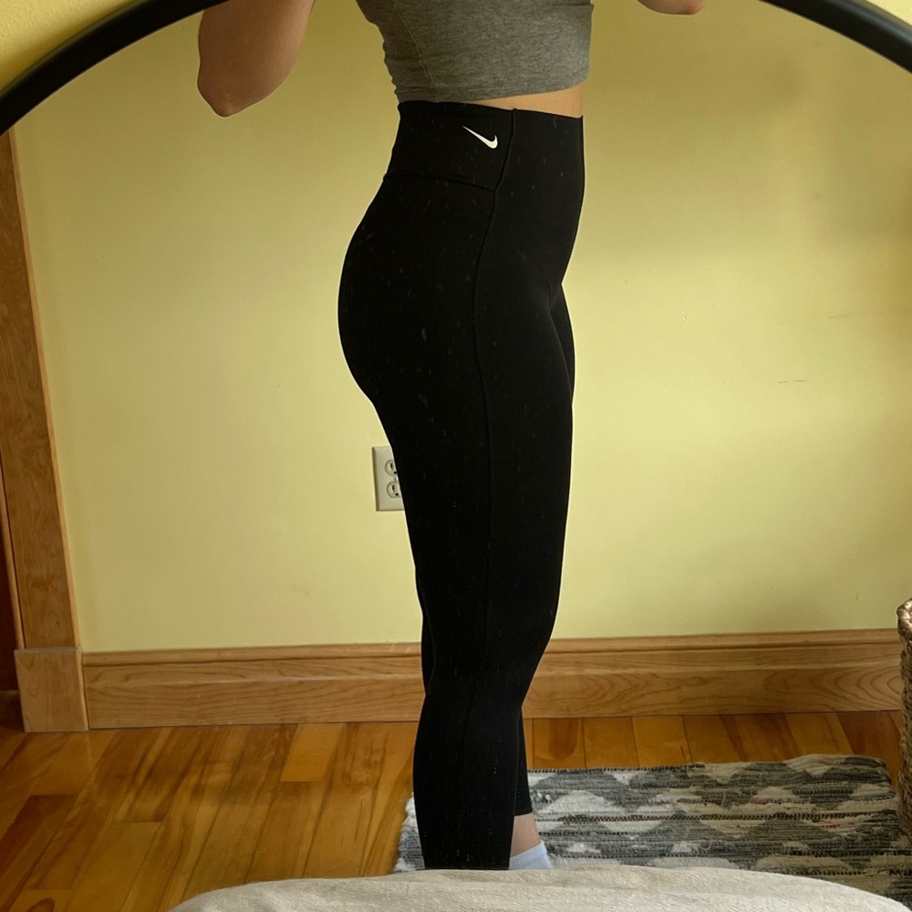 Nike Dri-fit black leggings. Size medium.